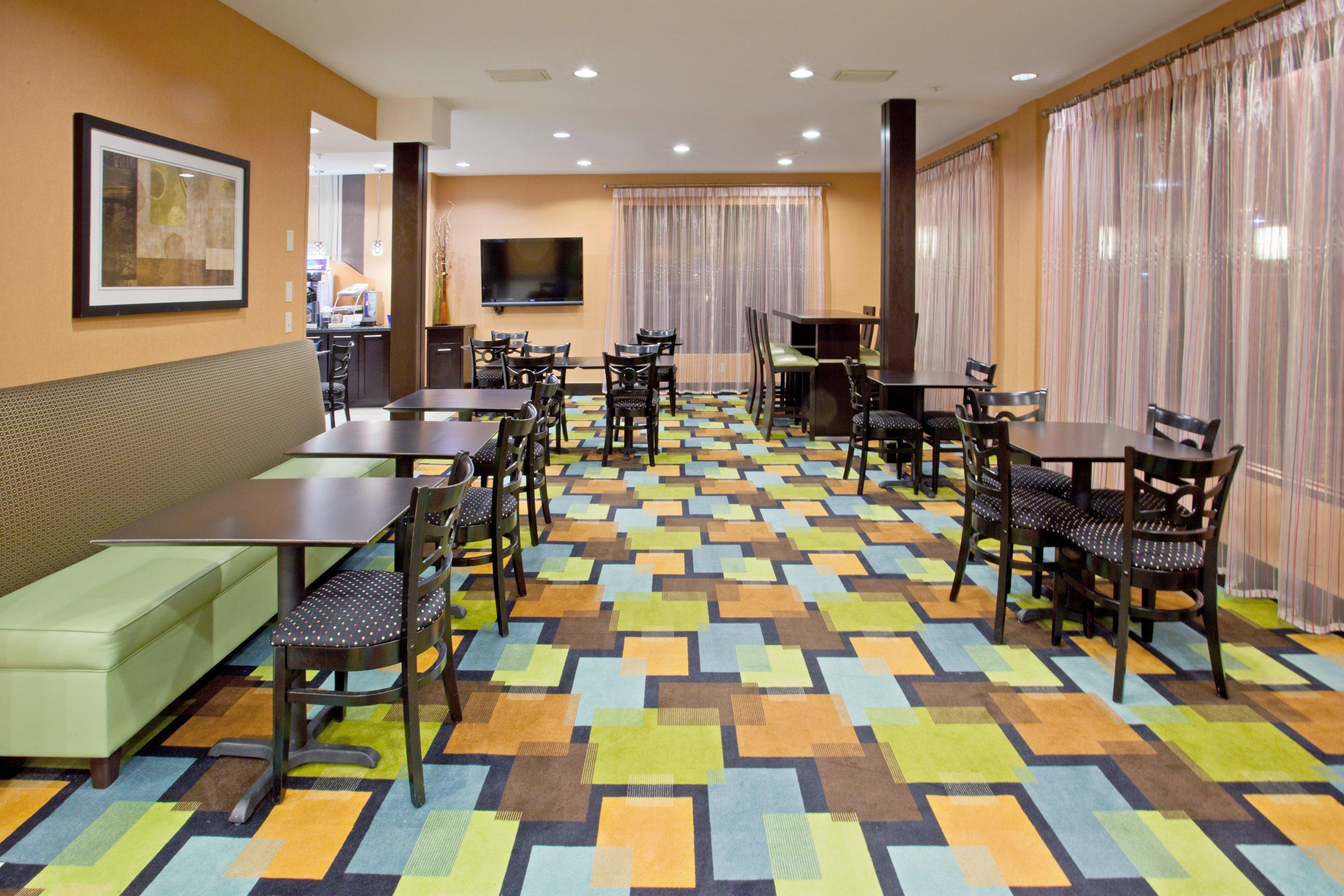 Holiday Inn Express Arlington Interstate 20 Parks Mall By Ihg Екстер'єр фото