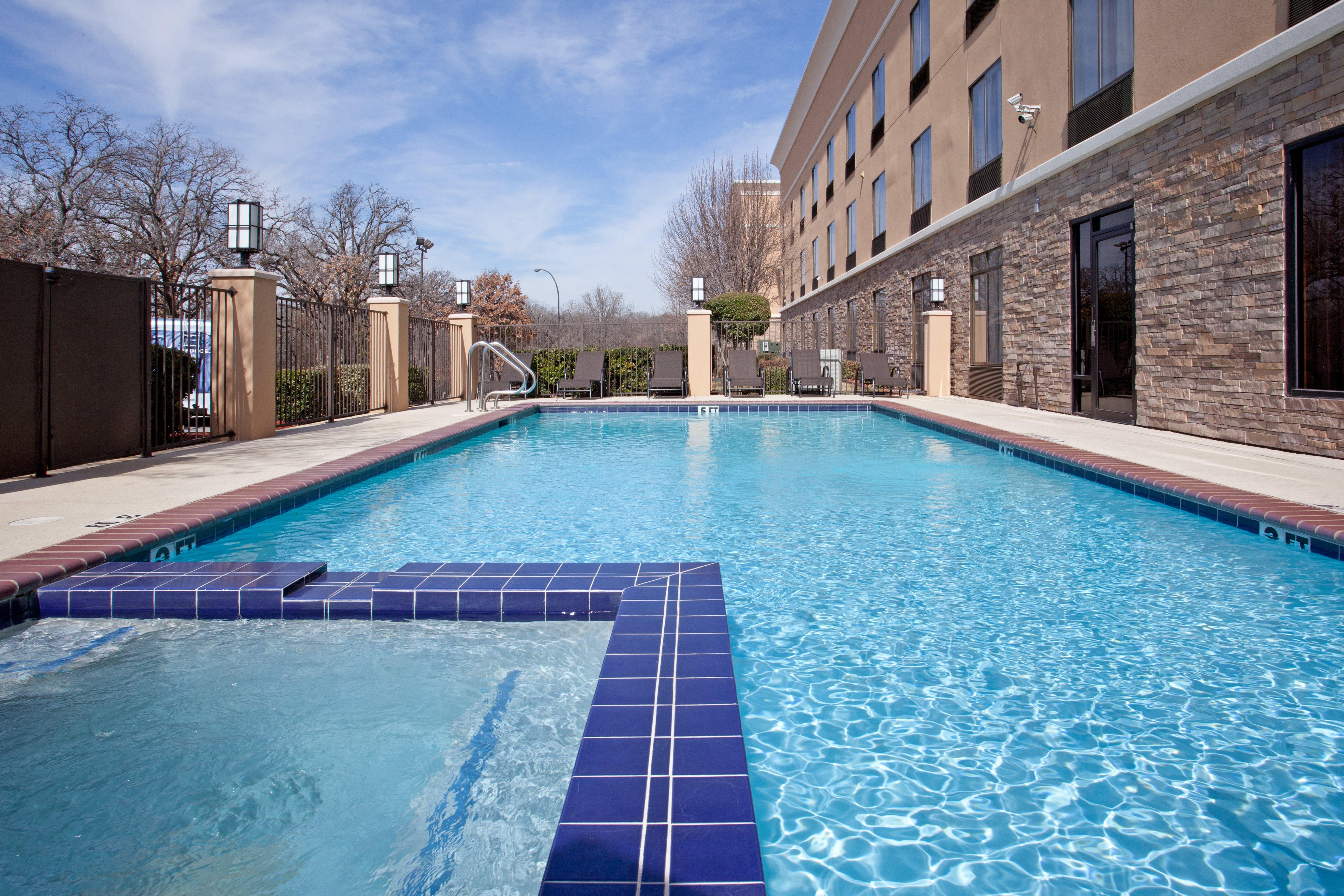 Holiday Inn Express Arlington Interstate 20 Parks Mall By Ihg Екстер'єр фото